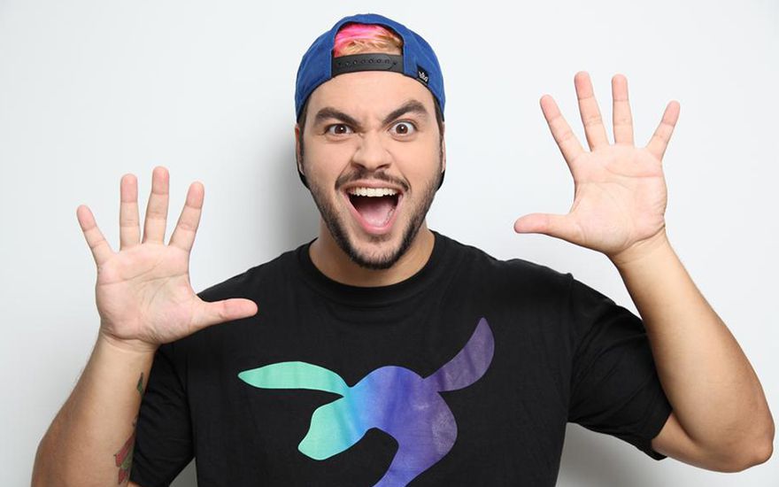 Luccas Neto e a escola de aventureiros